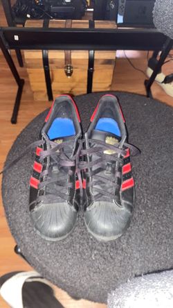 Super star Adidas shoes, size 7