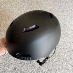 Giro Unisex Men’s M Quarter GH29 55-59cm Matte Black Bike Ski Snowboard Helmet