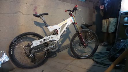 SANTA CRUZ S8 SUPER EIGHT DOWNHILL MOUNTAIN BIKE BICYCLE for Sale