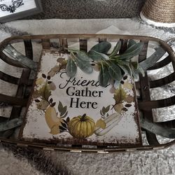 Cute Harvest Decor