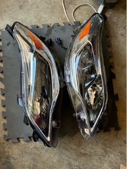 2013-2015 Toyota Avalon Headlights