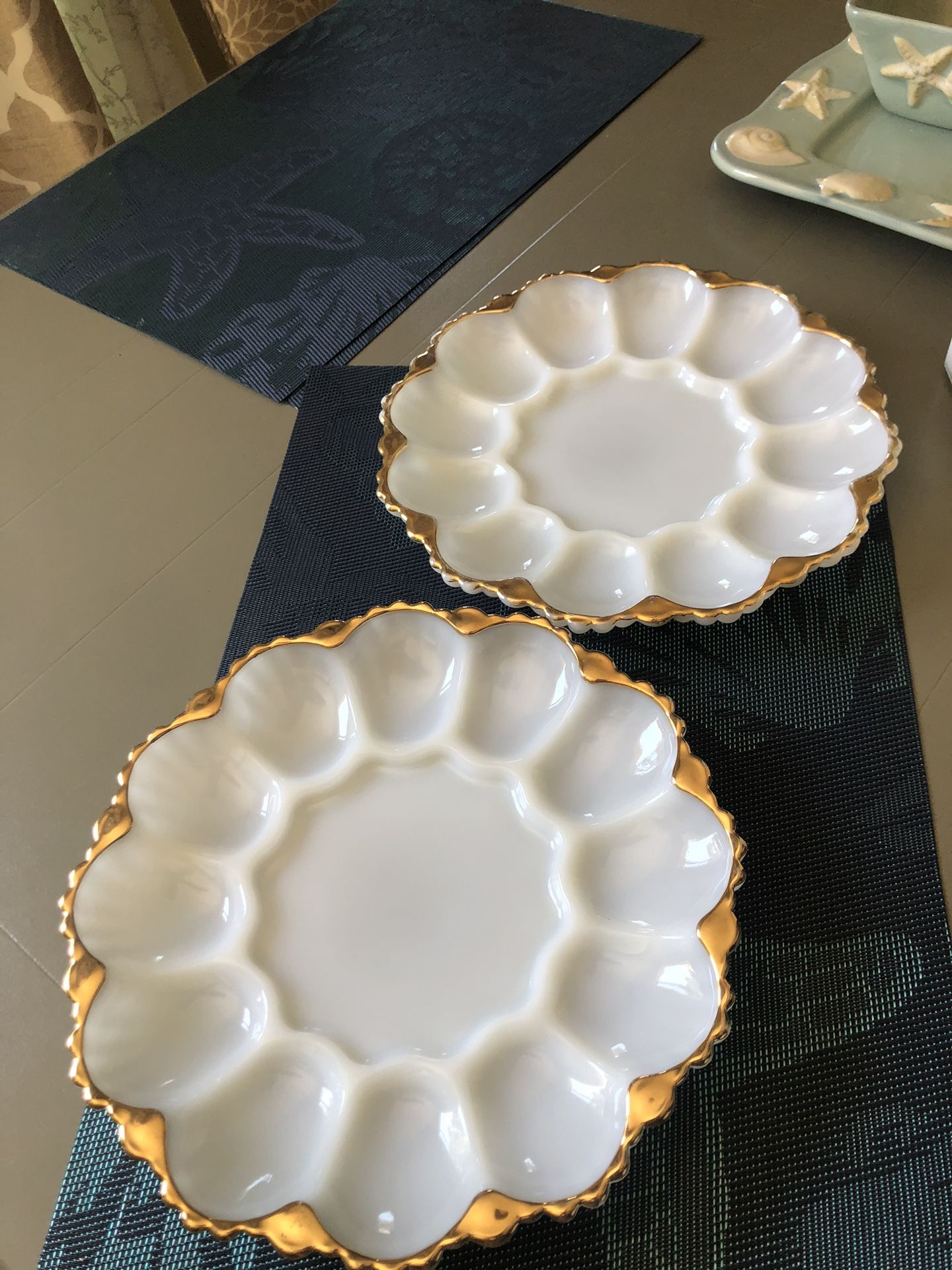 Two Eggs Plates 