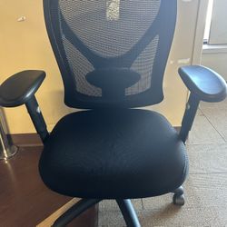 staples carder mesh office chair