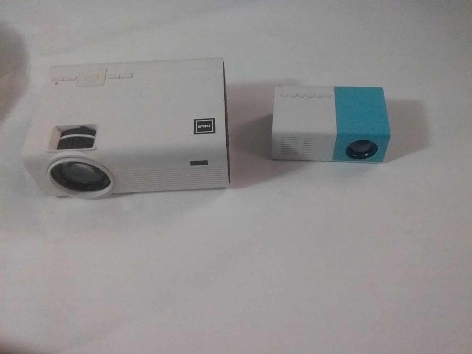 Multimedia Projectors