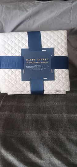 Quilted sateen argyle