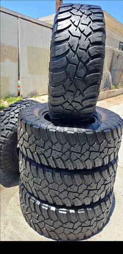 37 * 12.50 r17  General LT set off 4 tires en perfecta condiciones