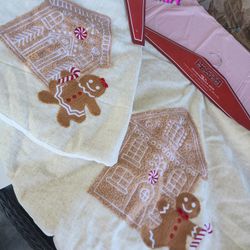 48" Embroidery Gingerbread Christmas Tree Skirt 