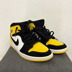 Jordan 1 mid se yellow toe size 10.5