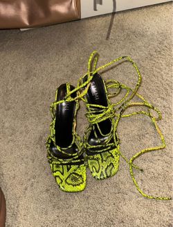 Yellow and Black Snake Skin Strap Heels (Size 10)