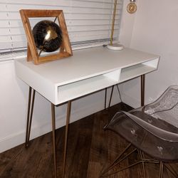 White Mid Century Modern Table 