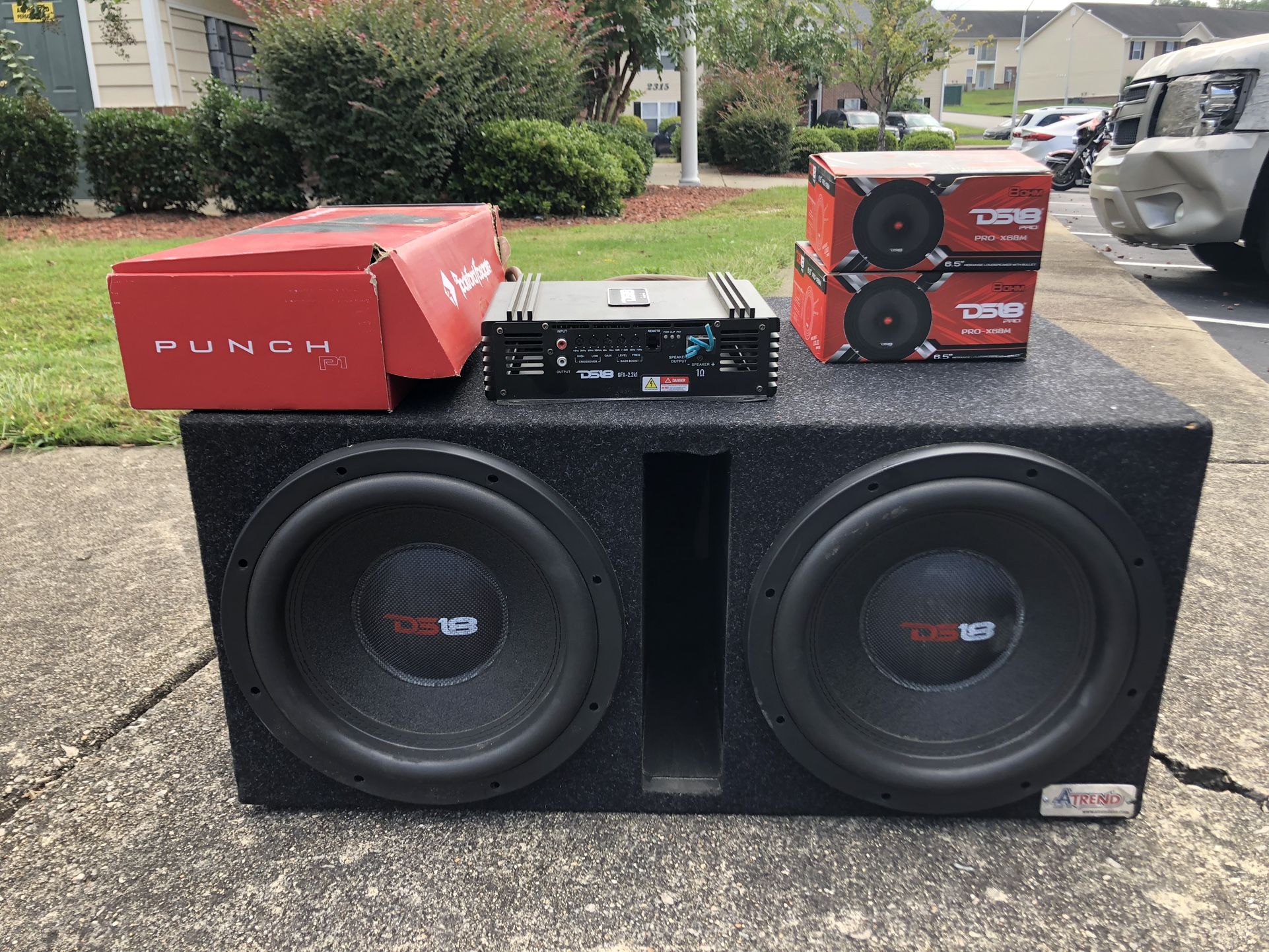 Subwoofer And Amplifier Audio set