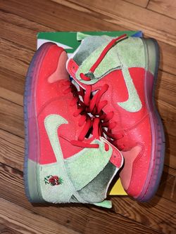 Strawberry Cough Nike SB Dunk High- SZ.10