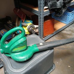 Electric Leaf Blower 
150 mph by E-max