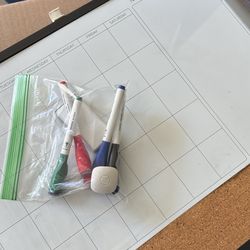 Whiteboard Calendar With Extra Markers/magnets