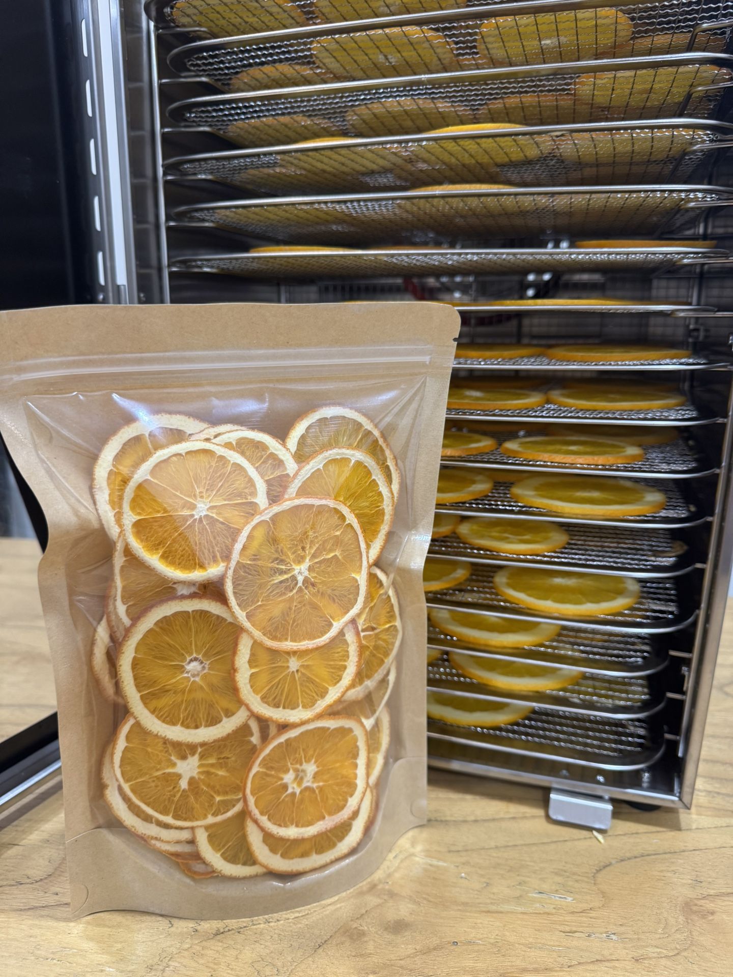 Dried Orange Slices β Natural & Beautiful Decoration / Cocktail Garnish 50-slice Bag