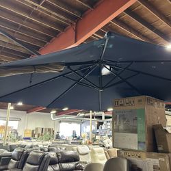 Outdoor Heavy Duty Umbrella 10 Ft  For Patio,  Porch, Beach 