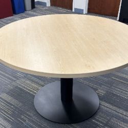 Steelcase Round Table