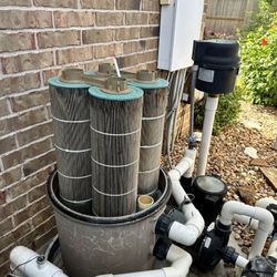 Pool filter cleaning