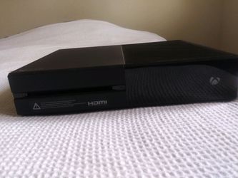 Xbox One w/ Kinect