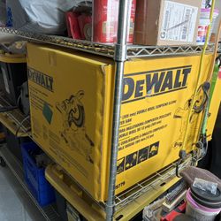 NEW DEWALT DWS779 12" Sliding Compound Miter Saw