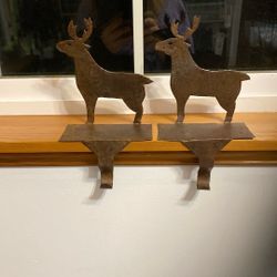 Free Holiday Stocking Hangers