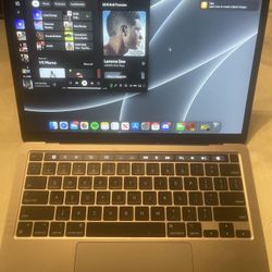 2020 M1 MacBook Pro (trade Gaming Pc)