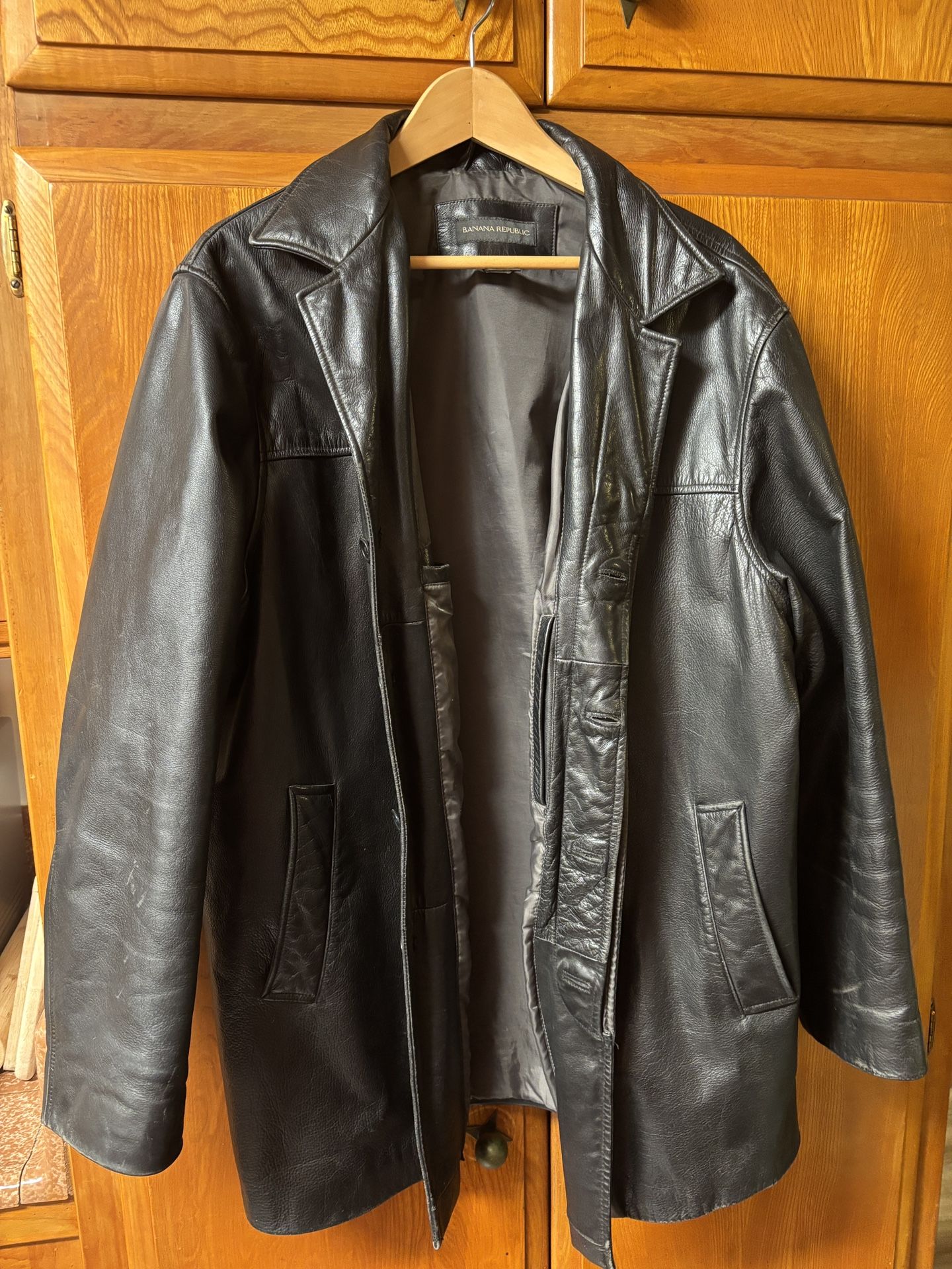 Banana Republic Leather Jacket, Men’s Large