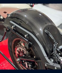 Lowrider S/ST Carbon Rear Fender