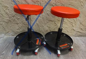 ONE Pneumatic Adjustable Roller Seats - See My Other Items 😀