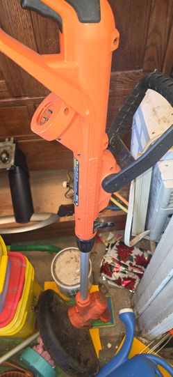 Black and decker electric string trimmer