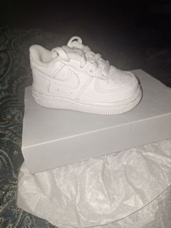 Brand NEW Baby NIKE