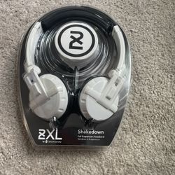 Skullcandy 2XL Shakedown Headphone Full Suspension X5SHIFZ-819 White
