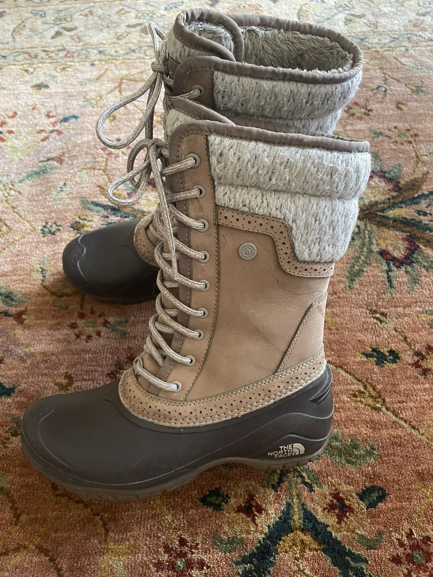 The North Face Womens Shillito Snow Boots Size 7