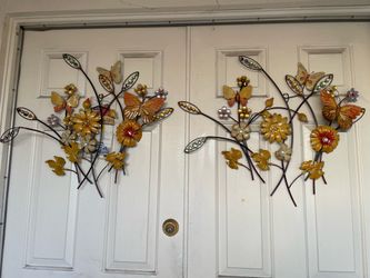 Beautiful metal ornaments on the front house Big size 2/2 “ $25 each