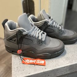 Jordan 4 Retro SE Cement grey