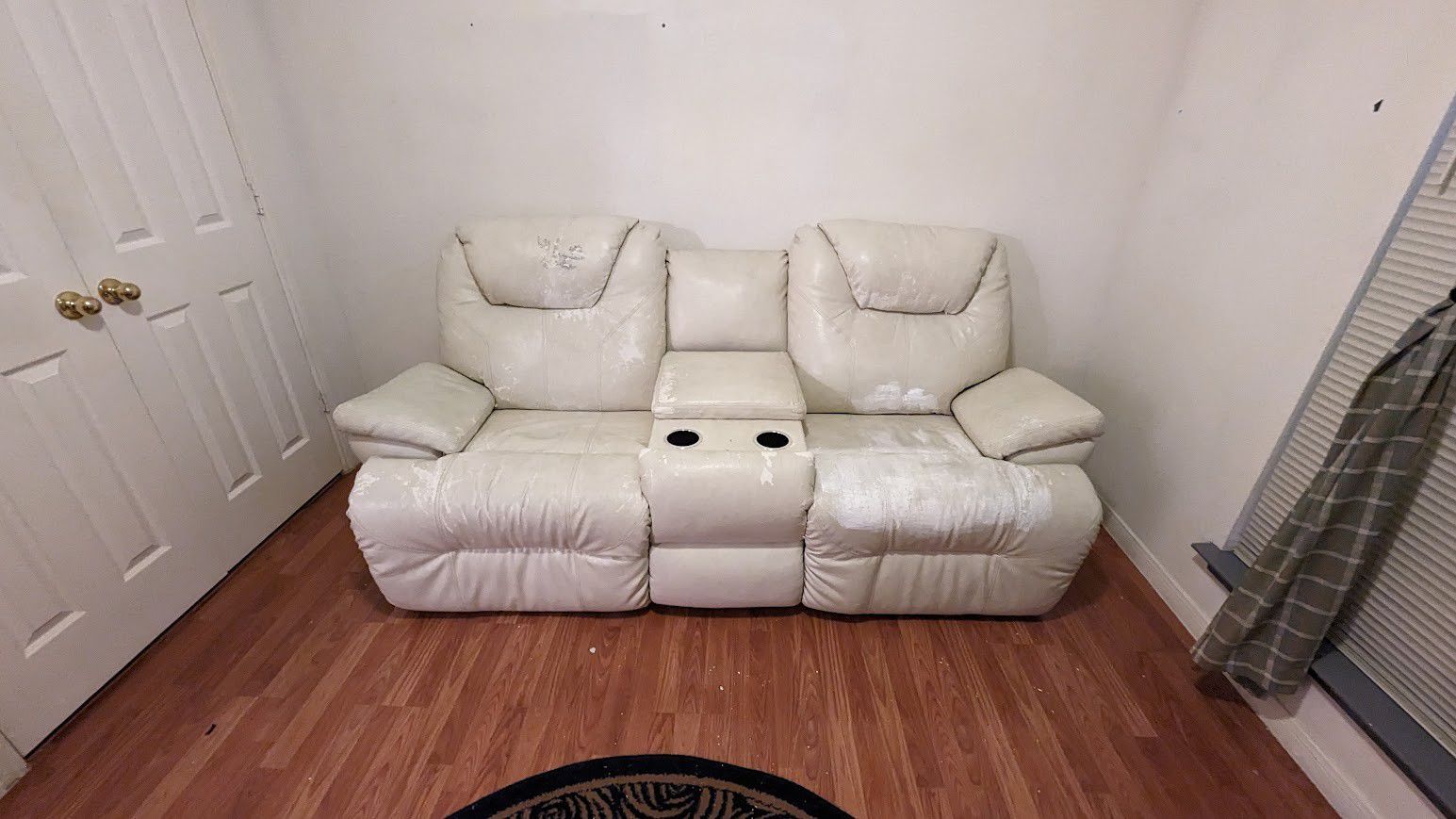 Media Couch For Gaming $60