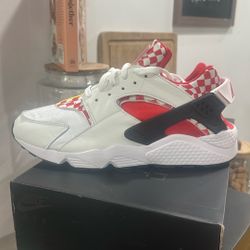 Nike huarache Premium Sz 13 New