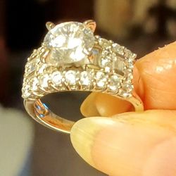 GORGEOUS 9.25 STERLING SILVER RING