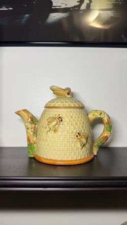 New Vintage 1990s Ceramic Teapot With Bees & Flowers All Over