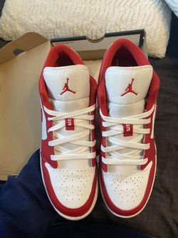 Air Jordan “Gym Red” Low 1s