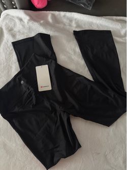 Lululemon Black Flare Leggings with Tags brand new