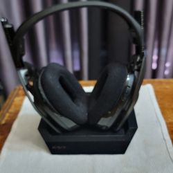 ASTRO Gaming A50 Wireless Headset + Base Station