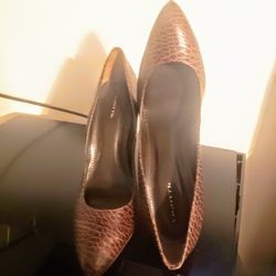Vigotti brown leather snake heels