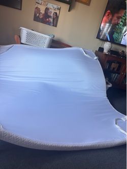 This is a nearly new king size mattress topper.