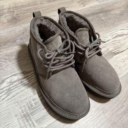 Ugg Boots Grey Size 7
