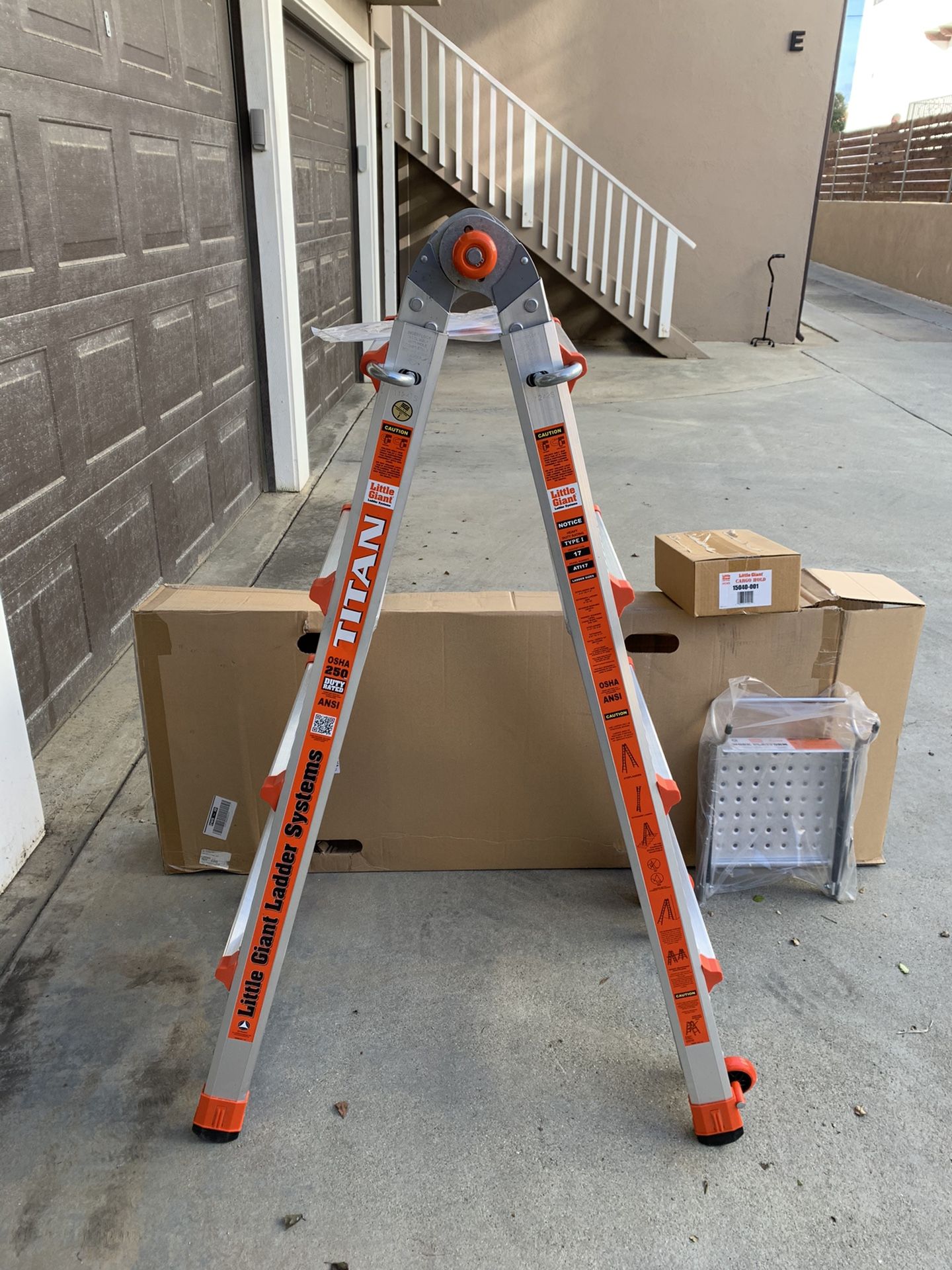 Little Giant TITAN Ladder System