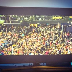 Samsung 49” Smart TV