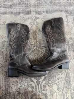 Women Cowboy Boots Size 11