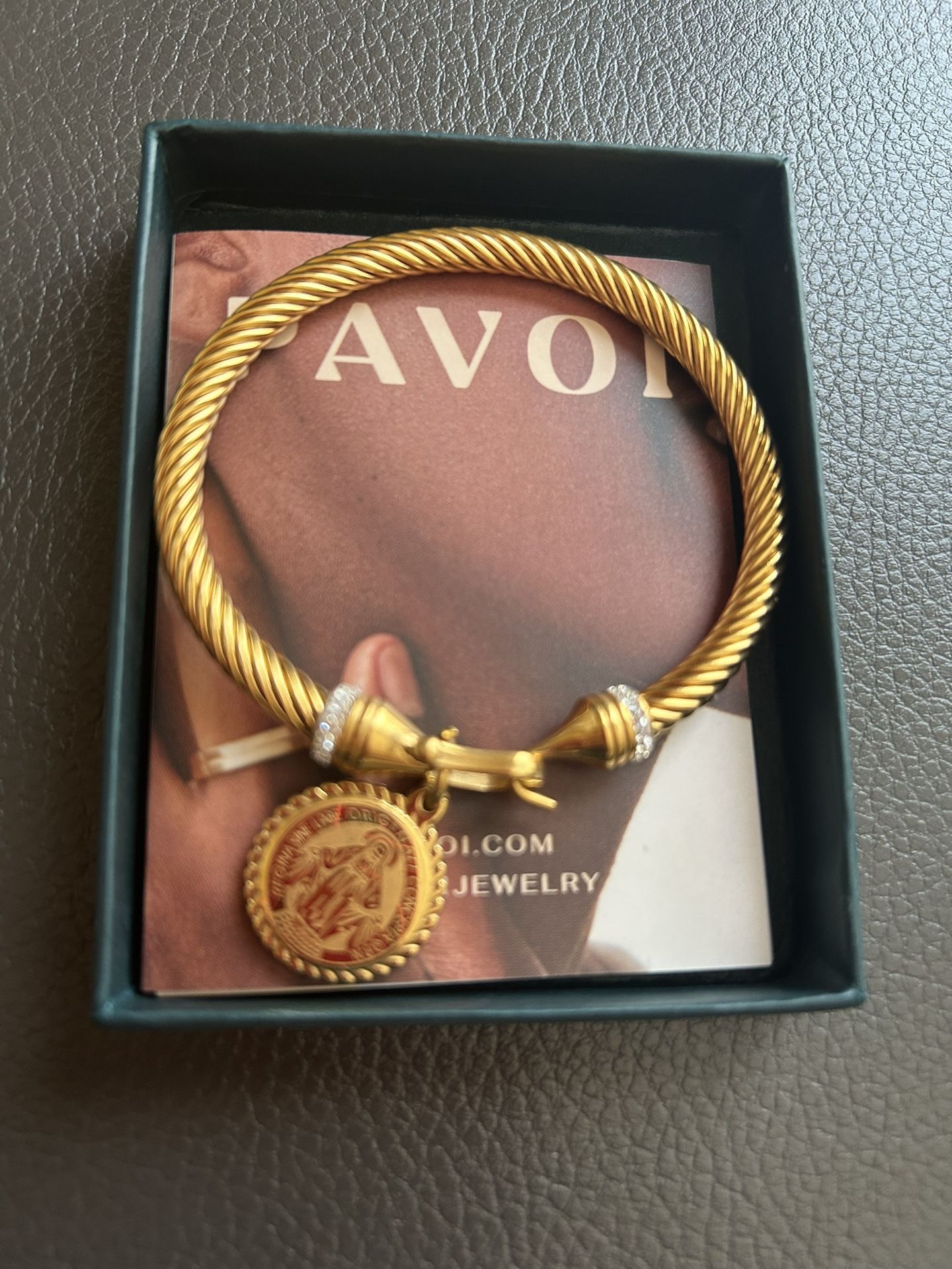 Dual Tone Medallion Bracelet