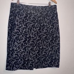 Michael Kors Women's Pencil Skirt, Lace Pattern , Blue XL, Zipper
